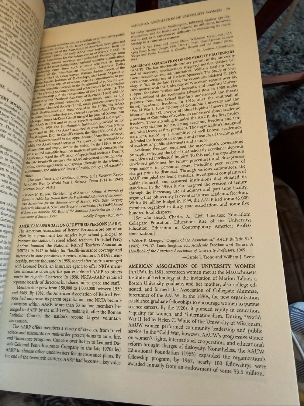The Oxford Companion to United States History  Hardcover Book